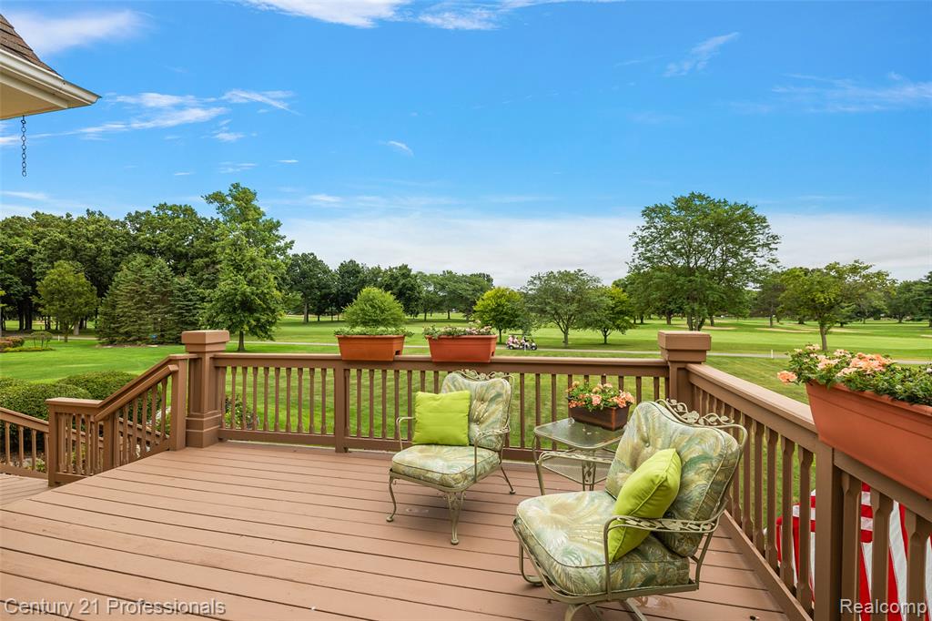 9310 Fairway Trail, Grand Blanc, MI 48439 — Photo 15