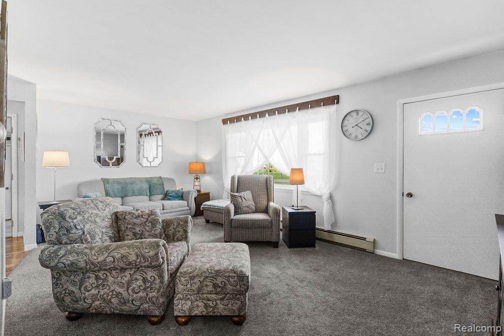 19354 BUECHE Road, New Lothrop, MI 48460 — Photo 6