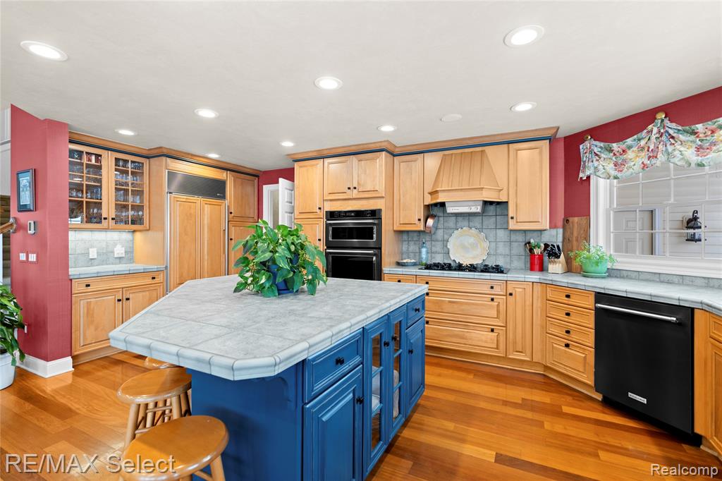 8211 Burleigh Road, Grand Blanc, MI 48439 — Photo 19