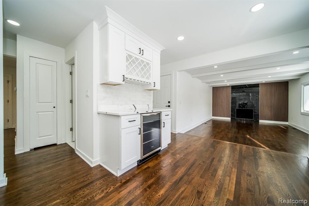 7359 SAINT AUBURN Drive, Bloomfield Hills, MI 48301 — Photo 31