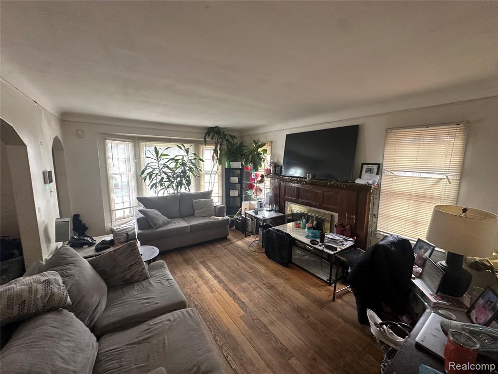 9091 Warwick Street, Detroit, MI 48228 — Photo 6