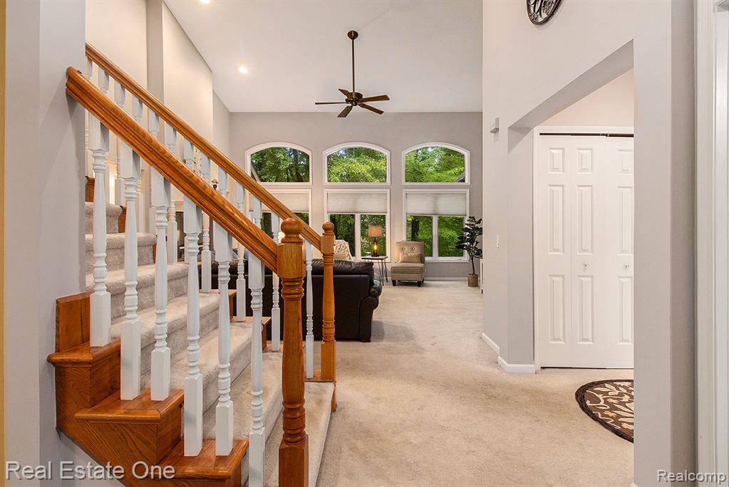 9832 Kingston Ridge, Clarkston, MI 48348 — Photo 5