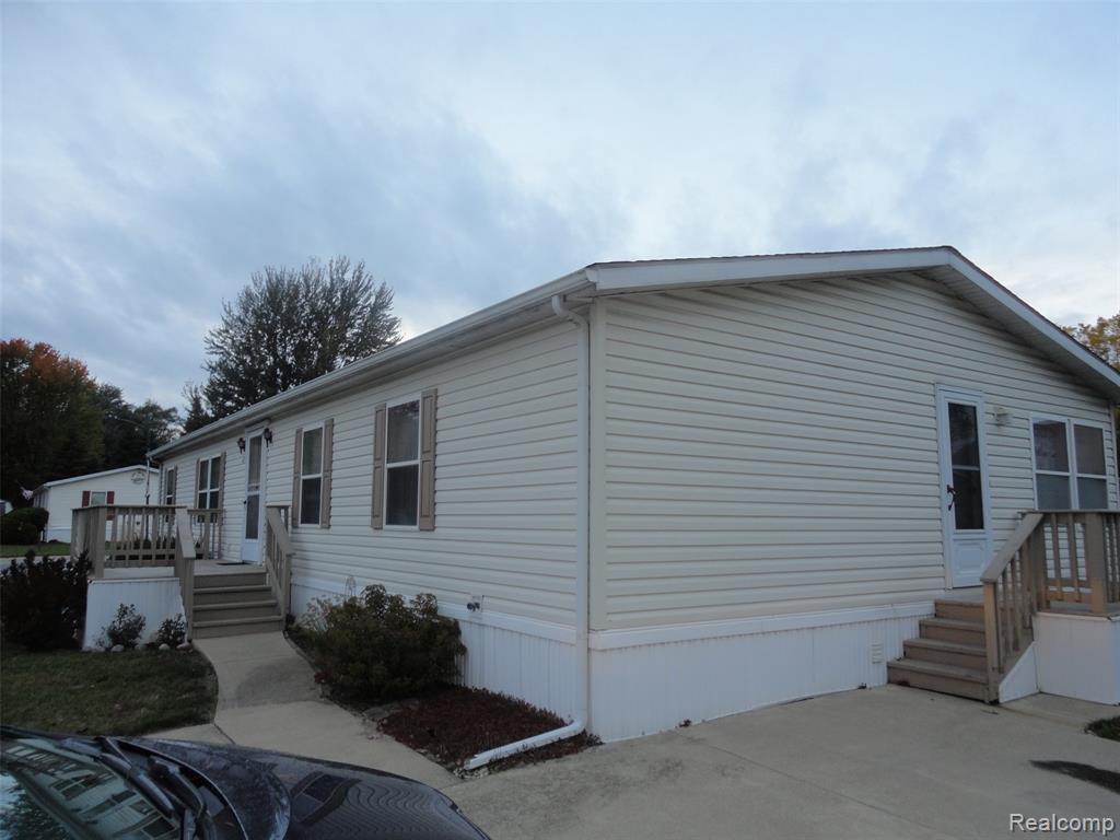 473 Fife, Temperance, MI 48182 — Photo 3