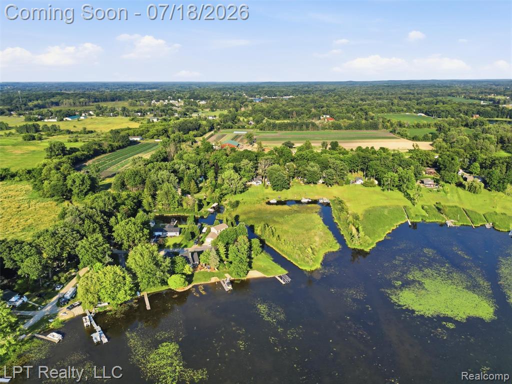 4539 Parker Drive, Howell, MI 48843 — Photo 11