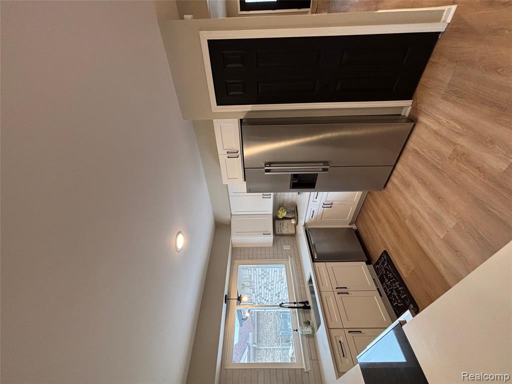 8821 Knolson Avenue, Livonia, MI 48150 — Photo 12