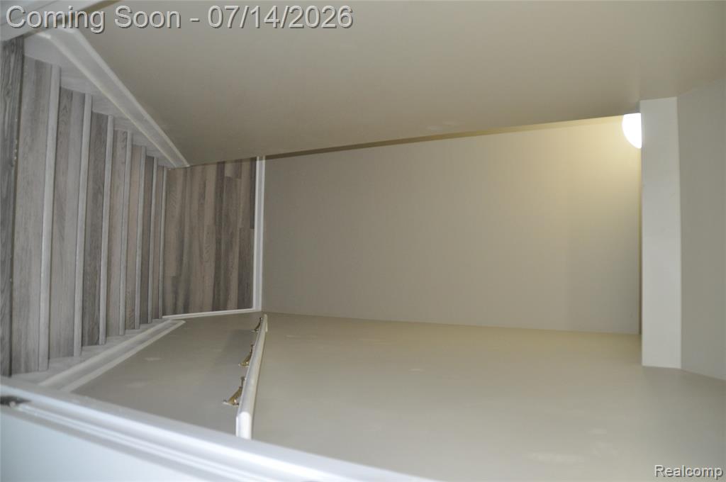 42808 Park Cresent Drive, Sterling Heights, MI 48313 — Photo 14