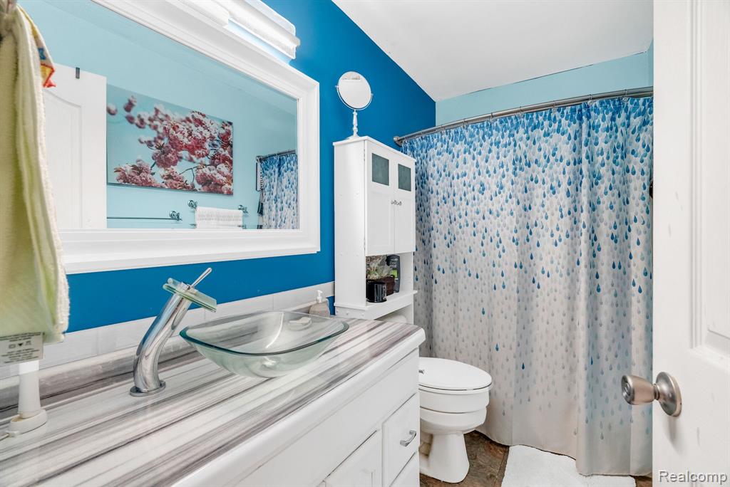 2215 Hancock Street, Port Huron, MI 48060 — Photo 25