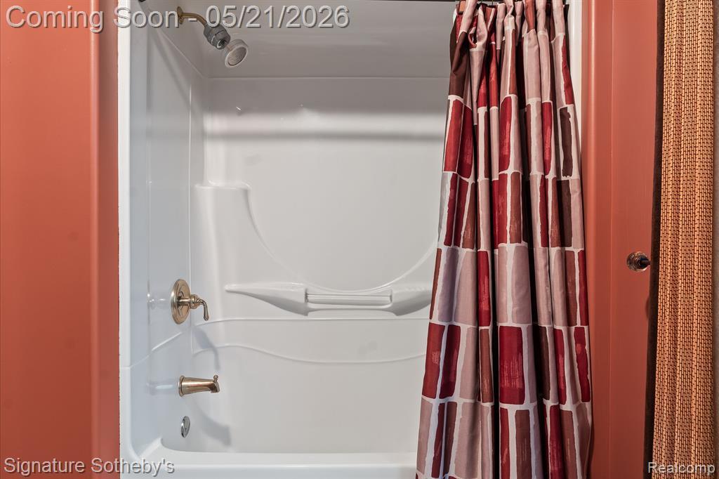 6831 Price Lake Road N, Jackson, MI 49201 — Photo 34