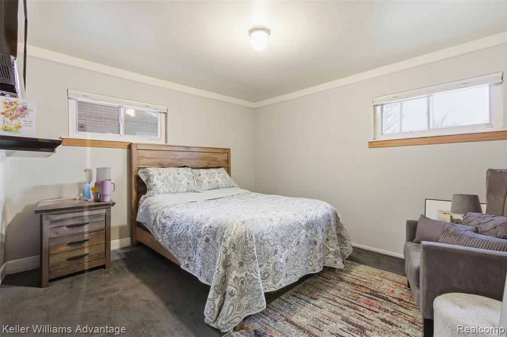 8841 Virgil, Redford, MI 48239 — Photo 11