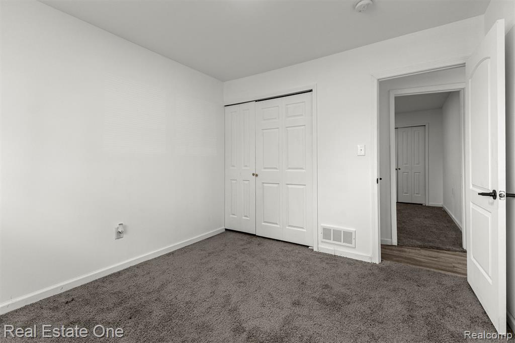29522 Grandview Street, Inkster, MI 48141 — Photo 17