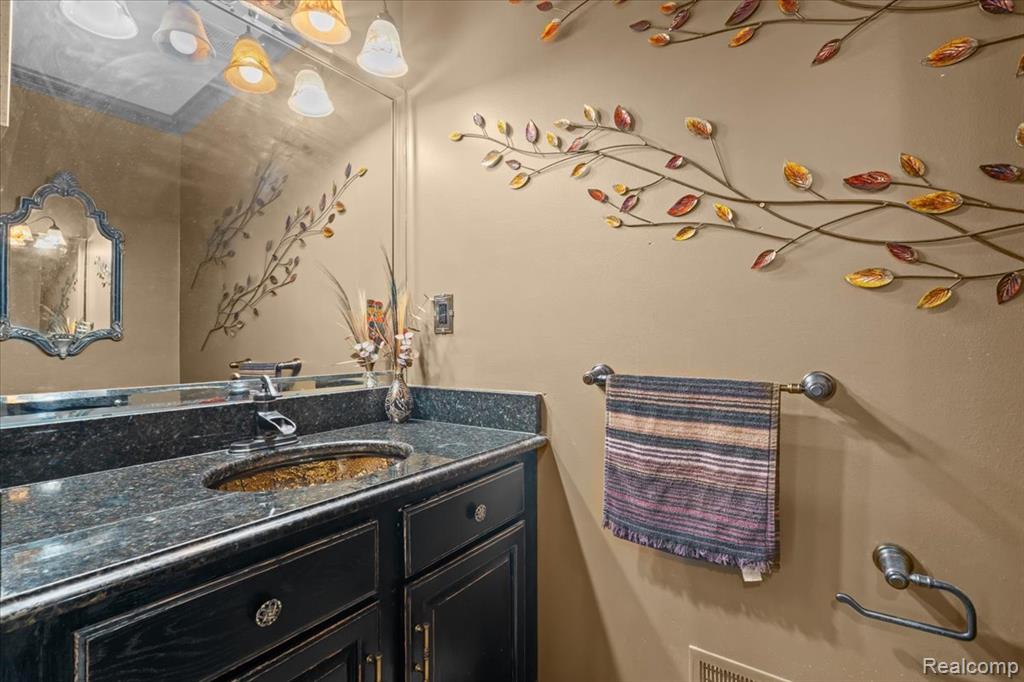8477 Mist Field Court, Howell, MI 48843 — Photo 14