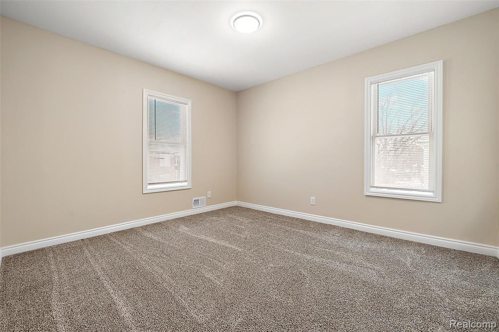 2080 Gladstone Street, Detroit, MI 48206 — Photo 52