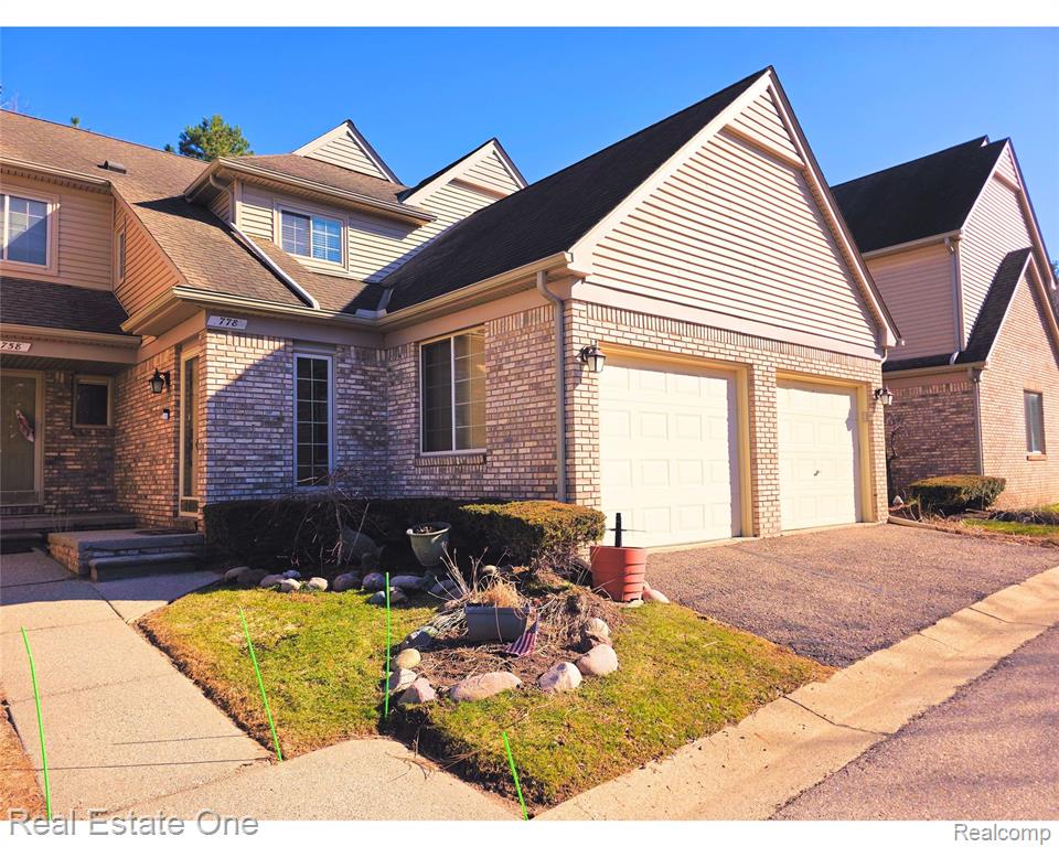778 S Milford Road, Milford, MI 48381 — front exterior