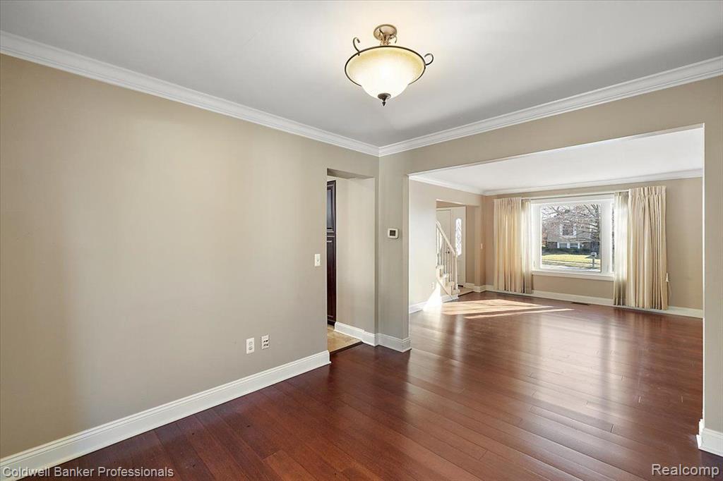 9485 BAYWOOD Drive, Plymouth, MI 48170 — Photo 18