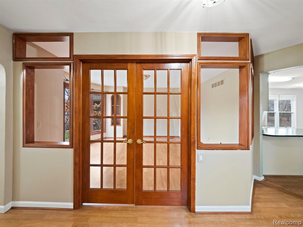 462 DAYLILY Drive, Rochester Hills, MI 48307 — Photo 6