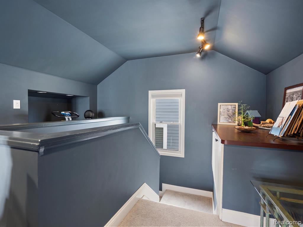 721 HELENE Avenue, Royal Oak, MI 48067 — Photo 14
