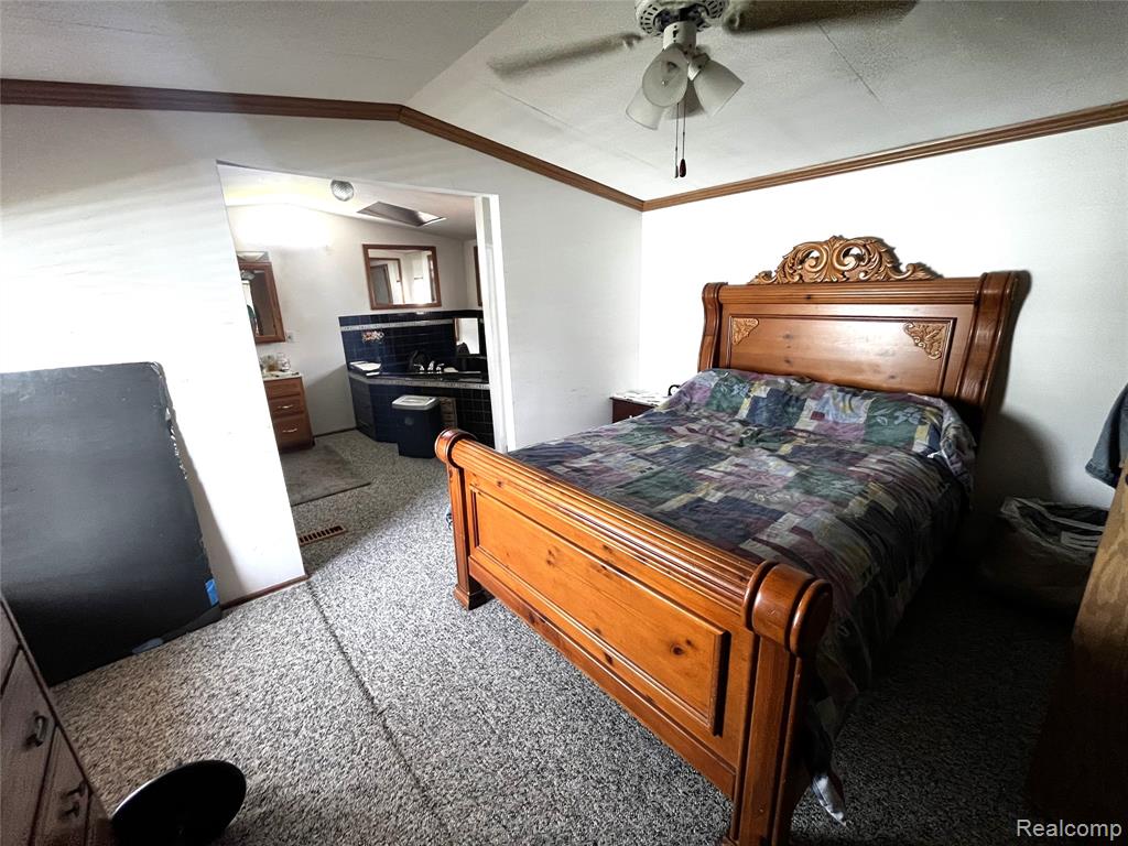 48582 Lakeview Circle, Shelby Twp, MI 48317 — Photo 11