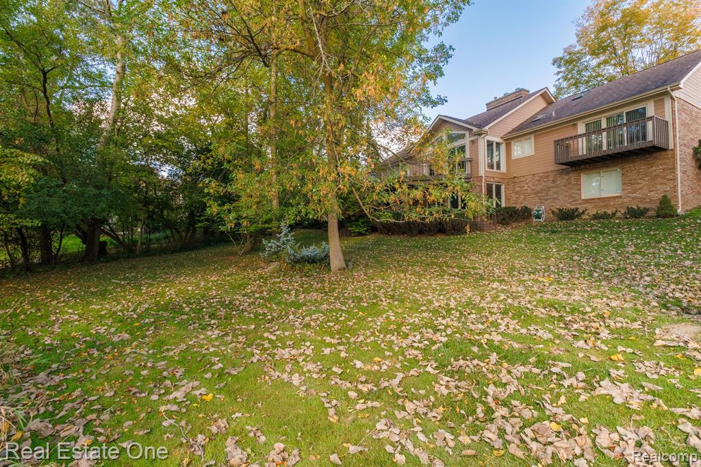 4342 MEADOW Lane, Orchard Lake Village, MI 48323 — Photo 5