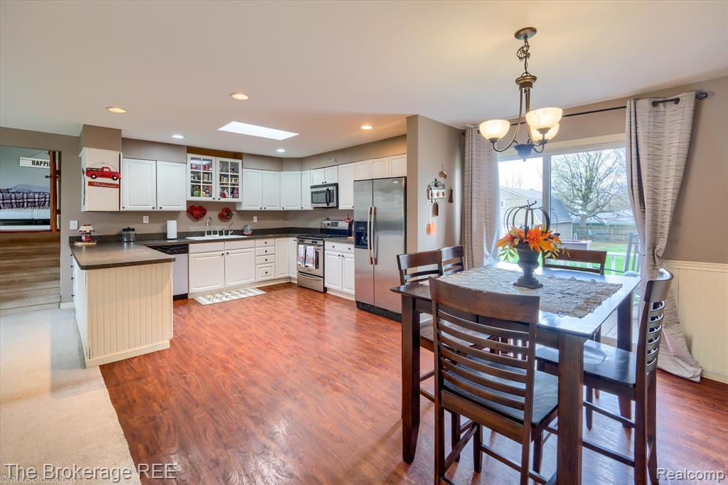 4156 Bobwhite Drive, Flint, MI 48506 — Photo 18