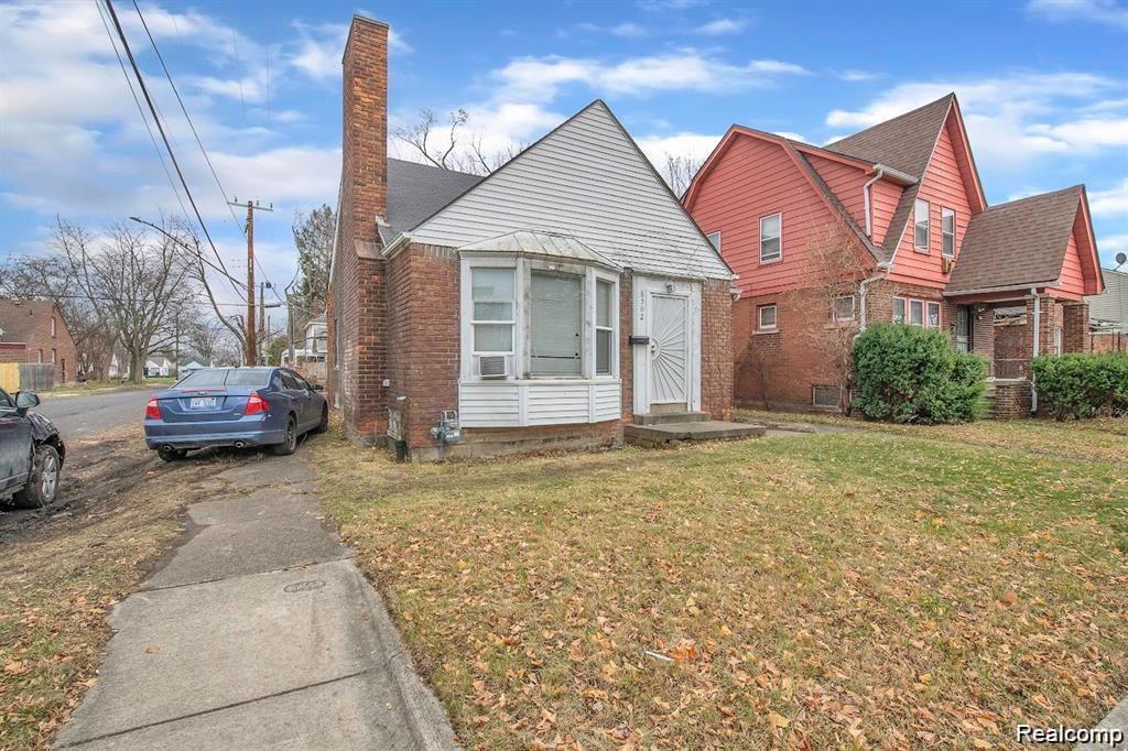 8362 CLOVERLAWN Street, Detroit, MI 48204 — Photo 4