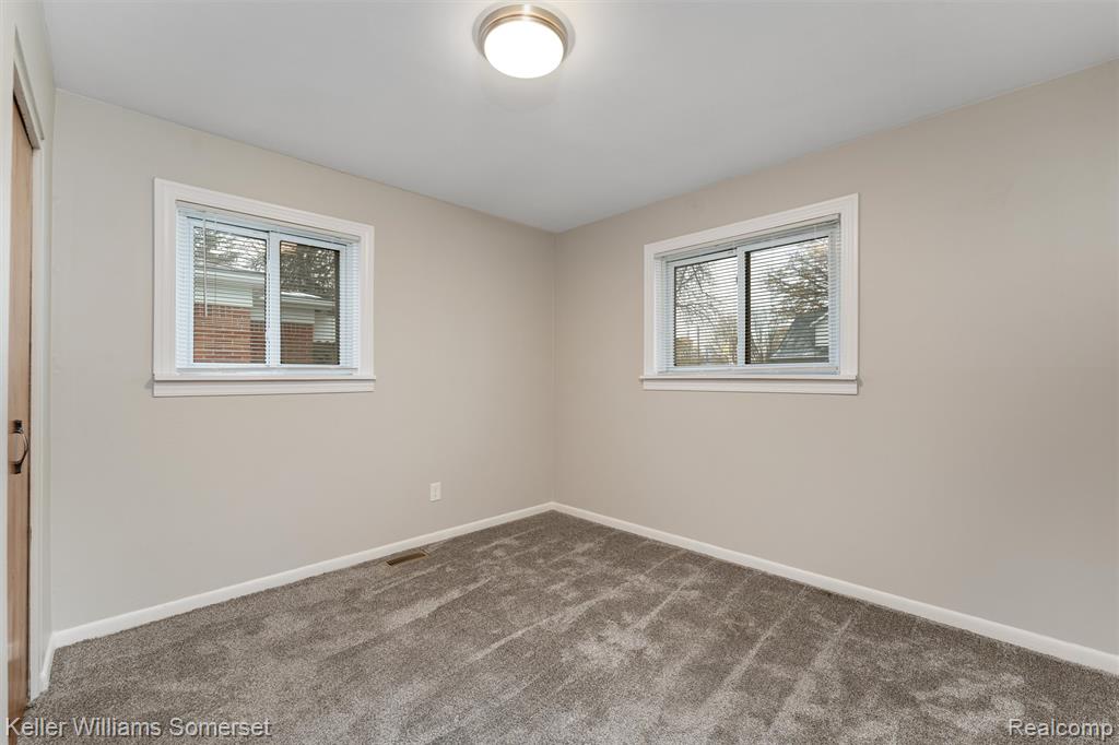 7263 Henry, Center Line, MI 48015 — Photo 6