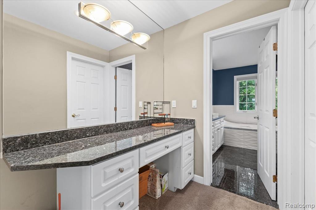 2160 W Buell Road, Oakland, MI — Photo 22