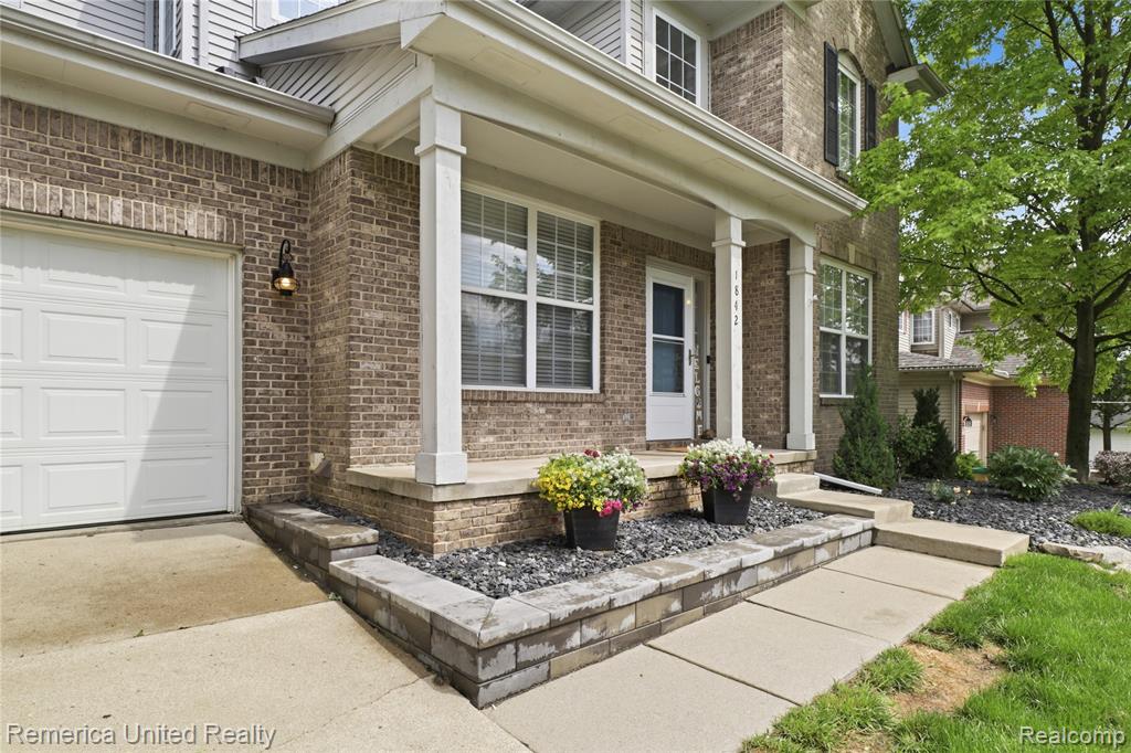1842 Autumn Glen Drive, Howell, MI 48843 — Photo 5