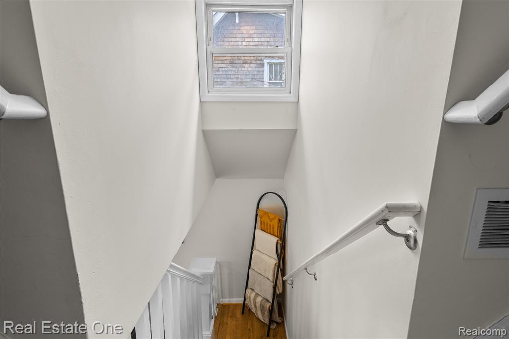 415 Taylor Avenue, Rochester, MI 48307 — Photo 24