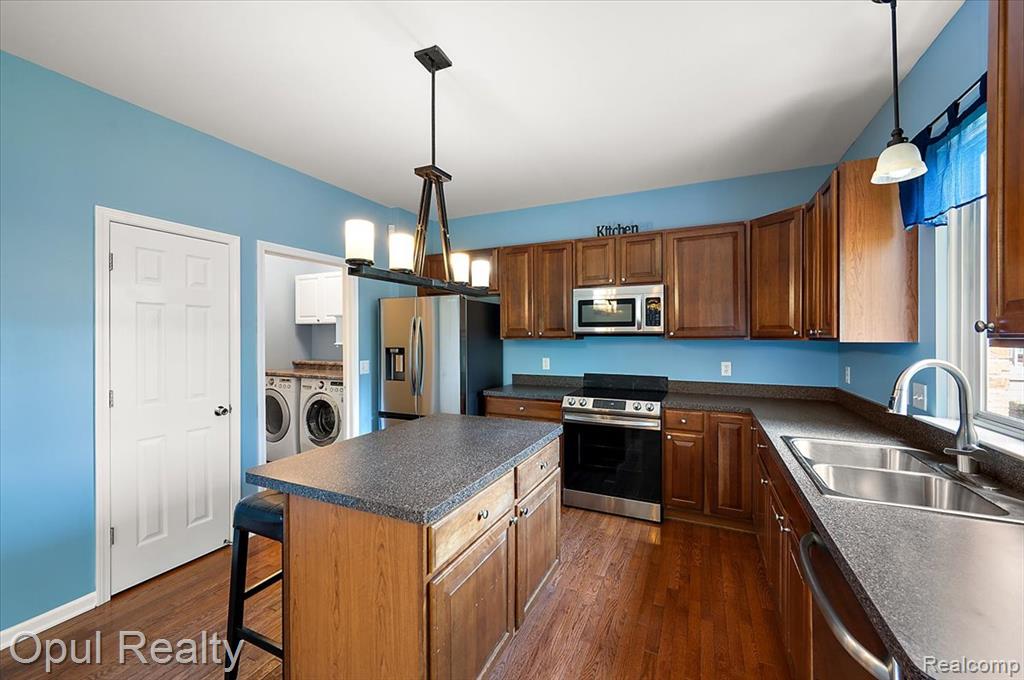 1978 Frances Way, Ypsilanti, MI 48198 — Photo 15