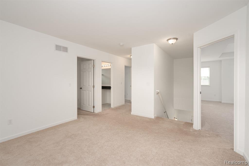 48904 Carnegie Way, Macomb, MI 48042 — Photo 18