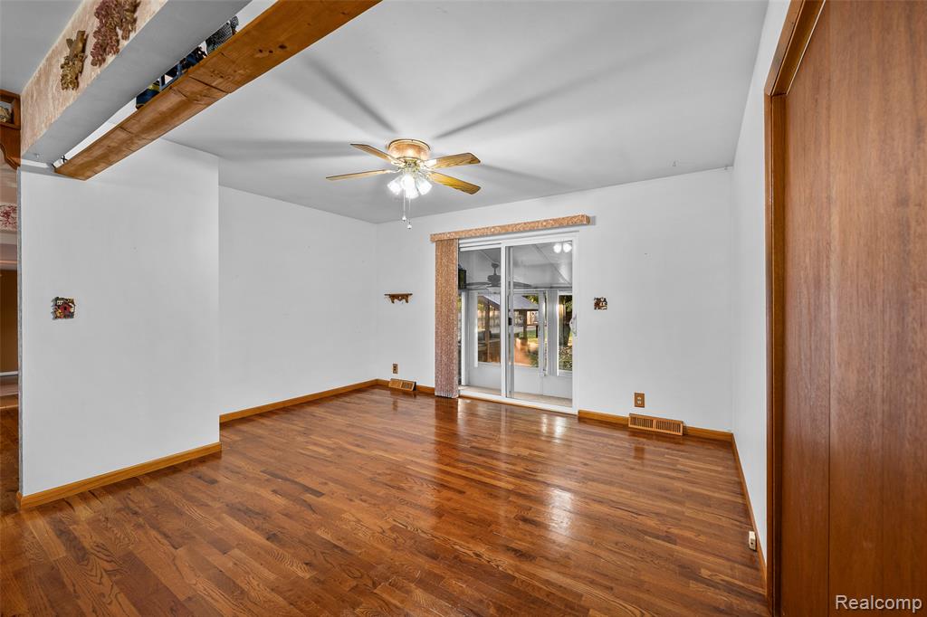 17655 Lohr Road, Sumpter, MI 48111 — Photo 36