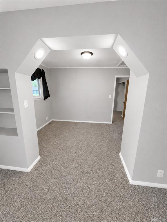 813 McKeighan Avenue, Flint, MI 48507 — Photo 10