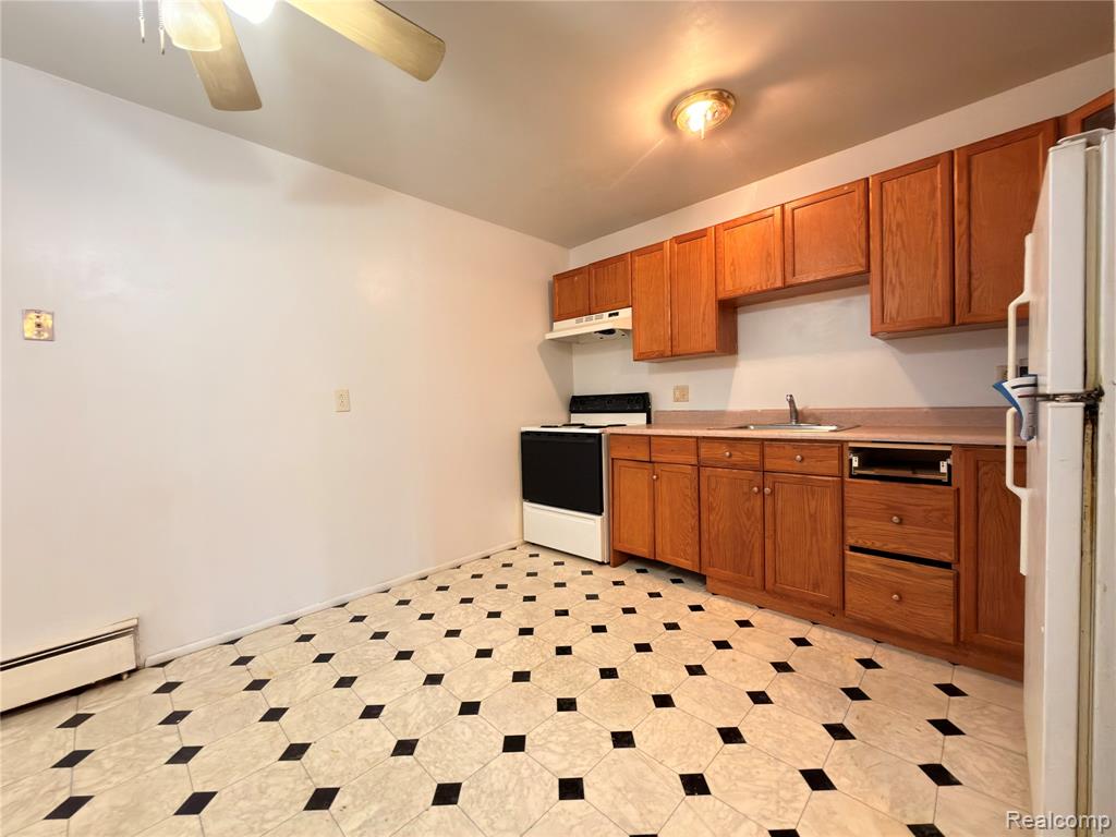 26305 W 7 Mile Road, 206, Redford, MI 48240 — Photo 10