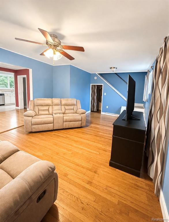 764 White Avenue, Lincoln Park, MI 48146 — Photo 13