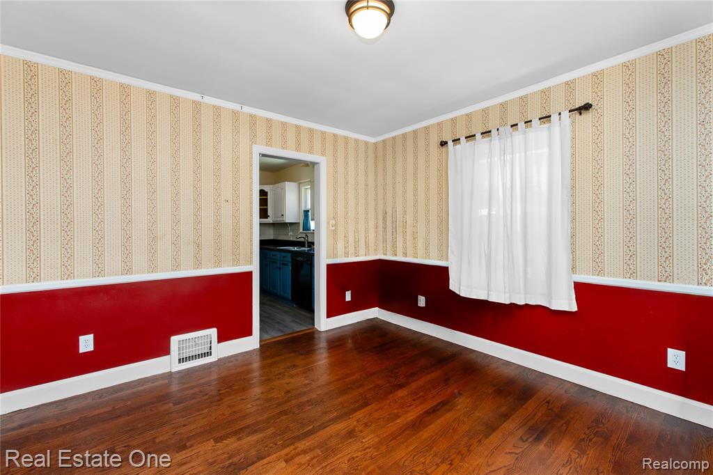 1712 Ash Street, Wyandotte, MI 48192 — Photo 11