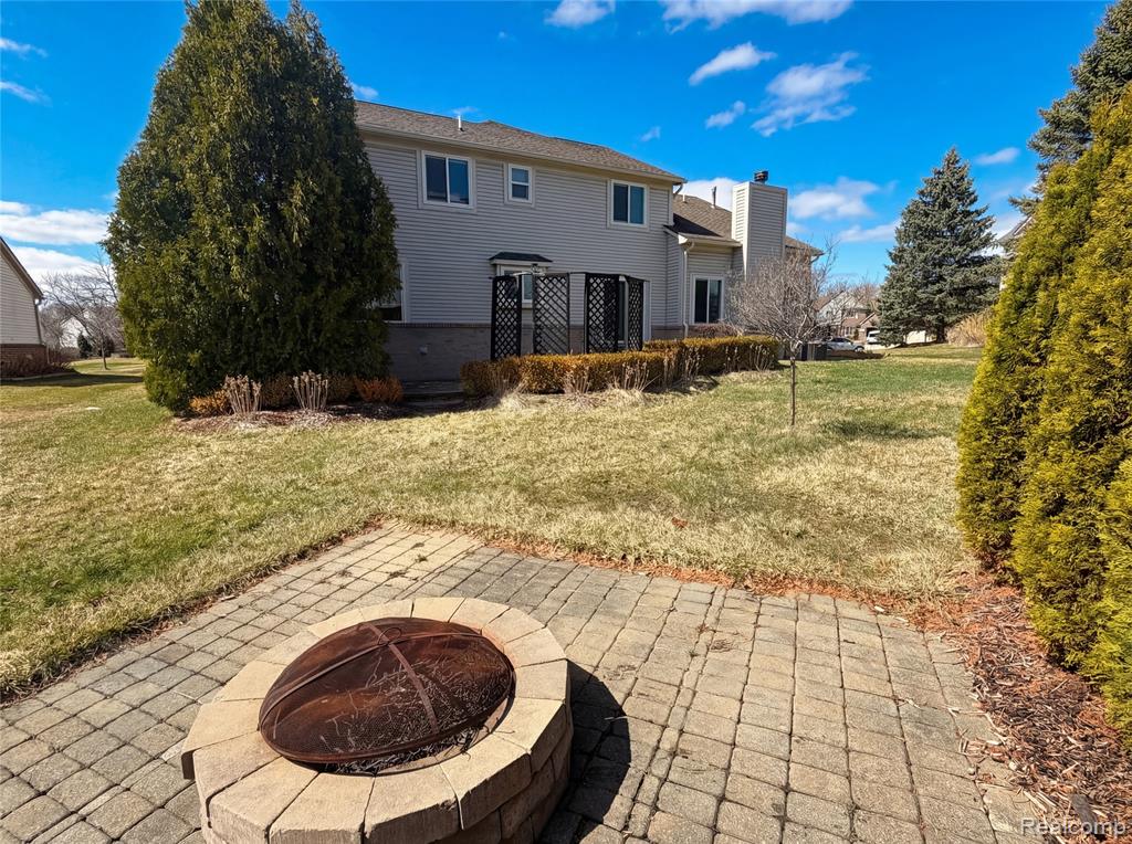 143 Easton Drive, South Lyon, MI 48178 — Photo 34