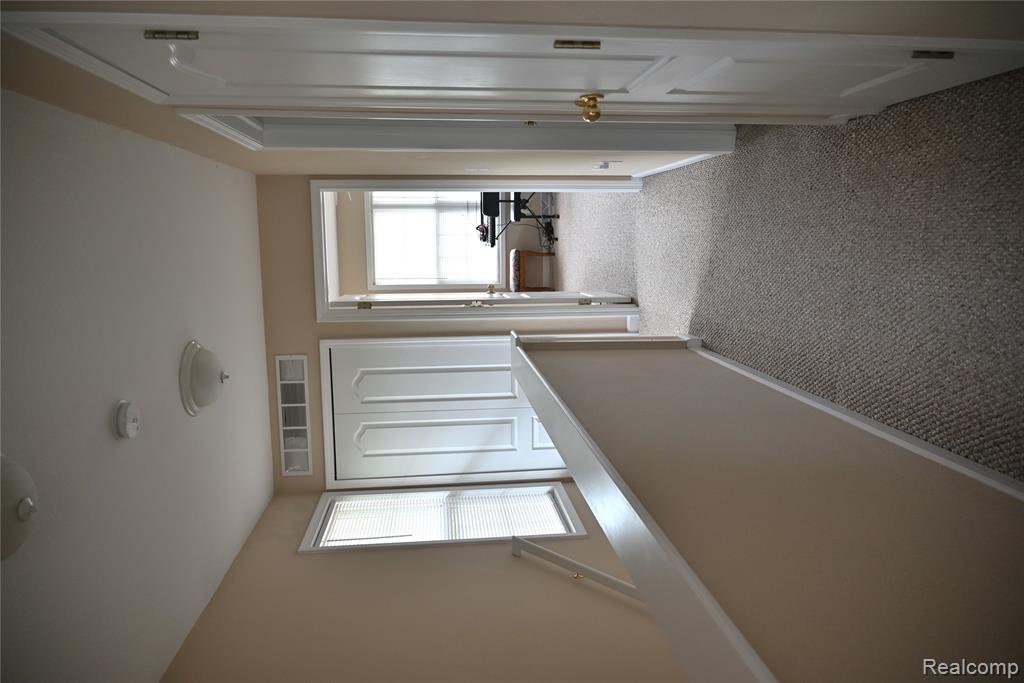 810 Catalina Cove, Luna Pier, MI 48157 — Photo 18