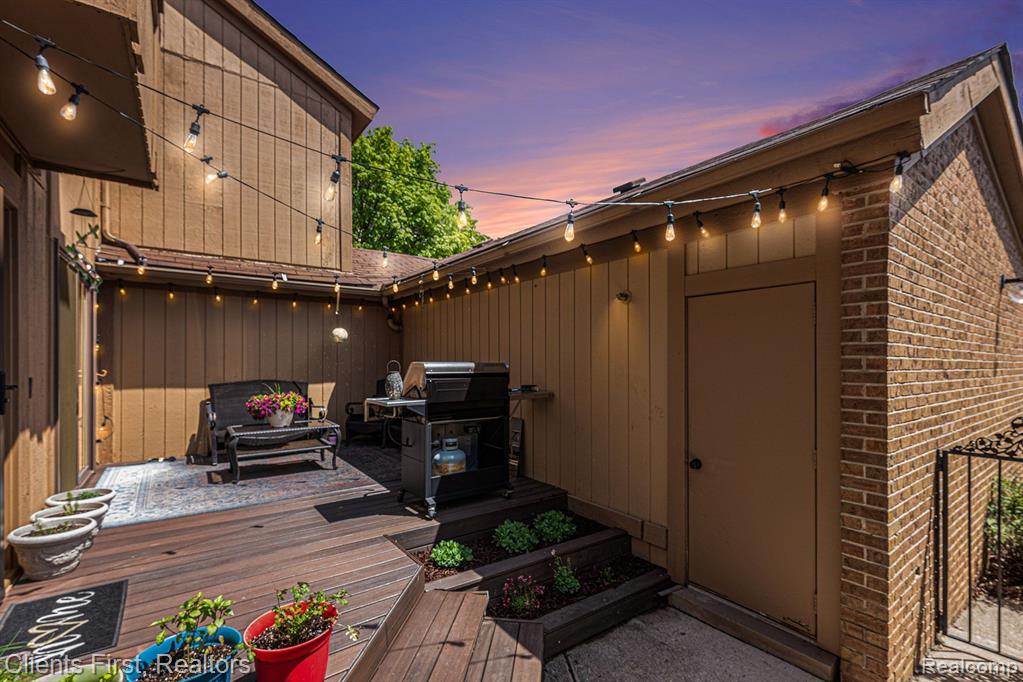 6202 ANDREA Lane, West Bloomfield, MI — Photo 23