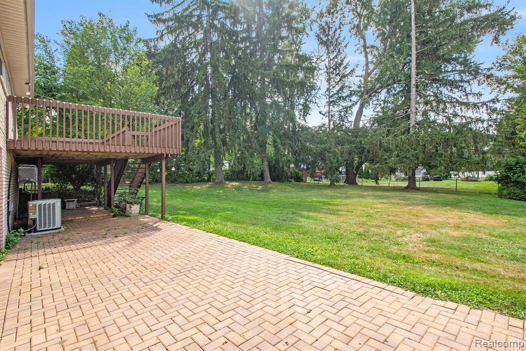 4910 Clarkston Road, Clarkston, MI 48348 — Photo 26