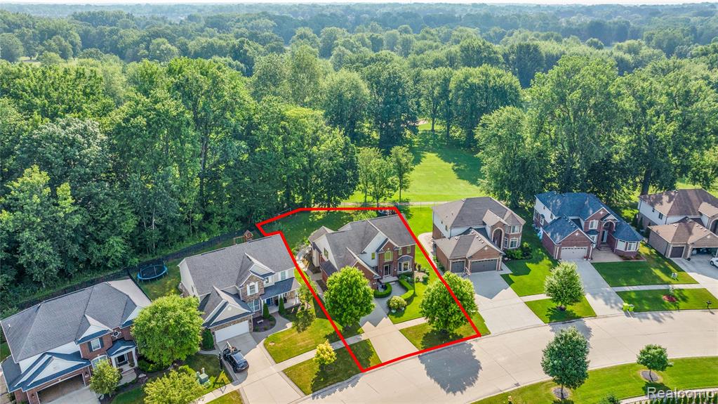 47456 Brennan Drive, Macomb, MI 48044 — Photo 8