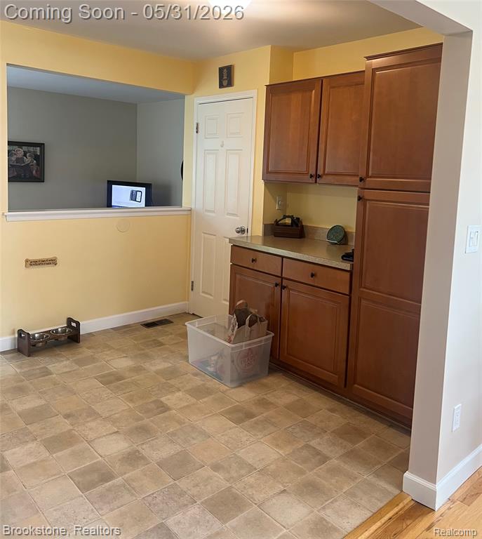 2664 Sparta Drive, Troy, MI 48083 — Photo 6