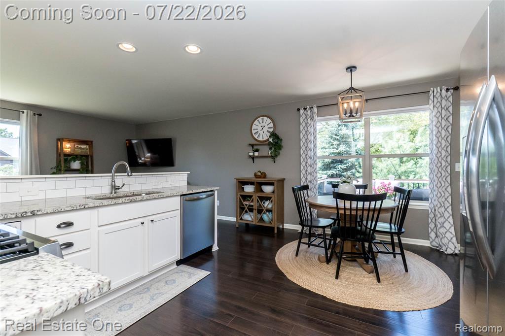 9331 Clifton Avenue, Northville, MI 48168 — Photo 18