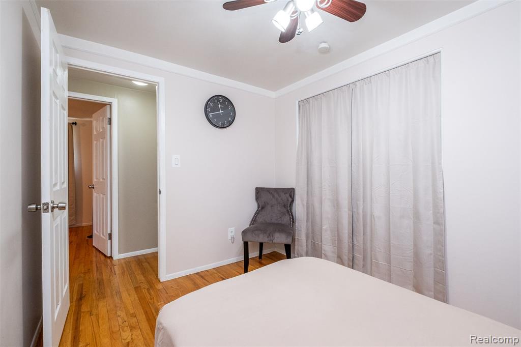 39856 Parklawn Drive, Sterling Heights, MI 48313 — Photo 39