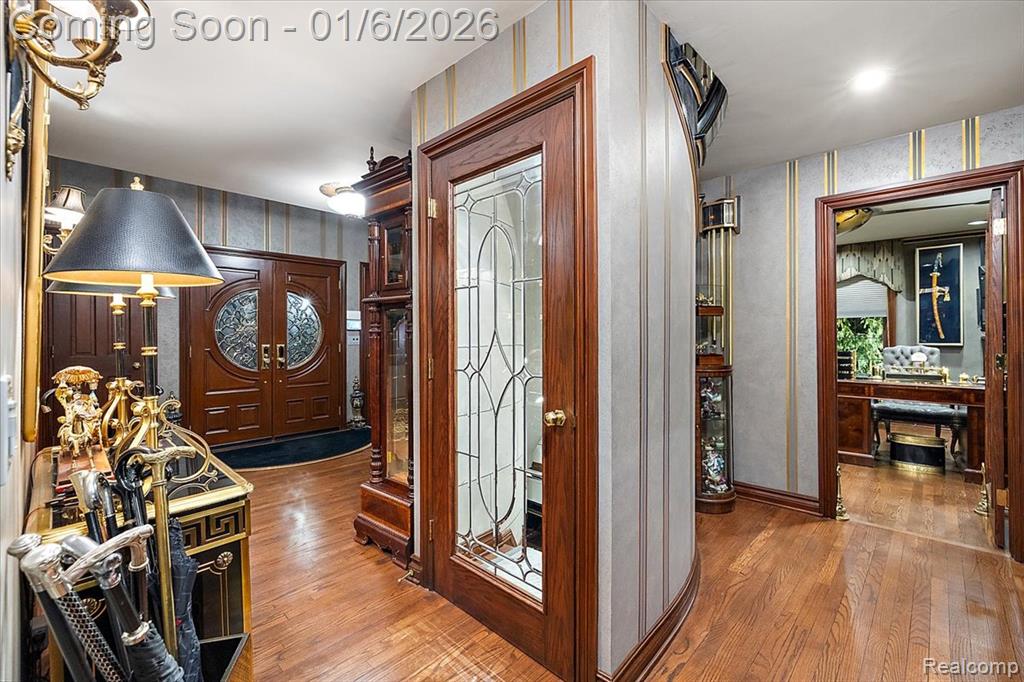 7310 Sandy Creek Lane, Bloomfield Hills, MI 48301 — Photo 39