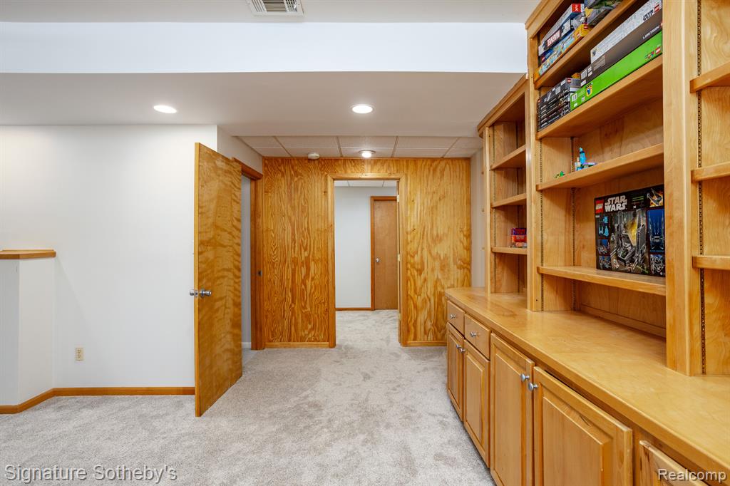 4718 Wildflower Court, Ann Arbor, MI 48108 — Photo 49