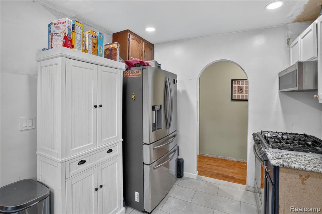 422 N Francis Avenue, Lansing, MI 48912 — Photo 14