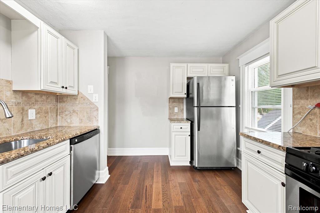 802 S LAFAYETTE Avenue, Royal Oak, MI 48067 — Photo 6