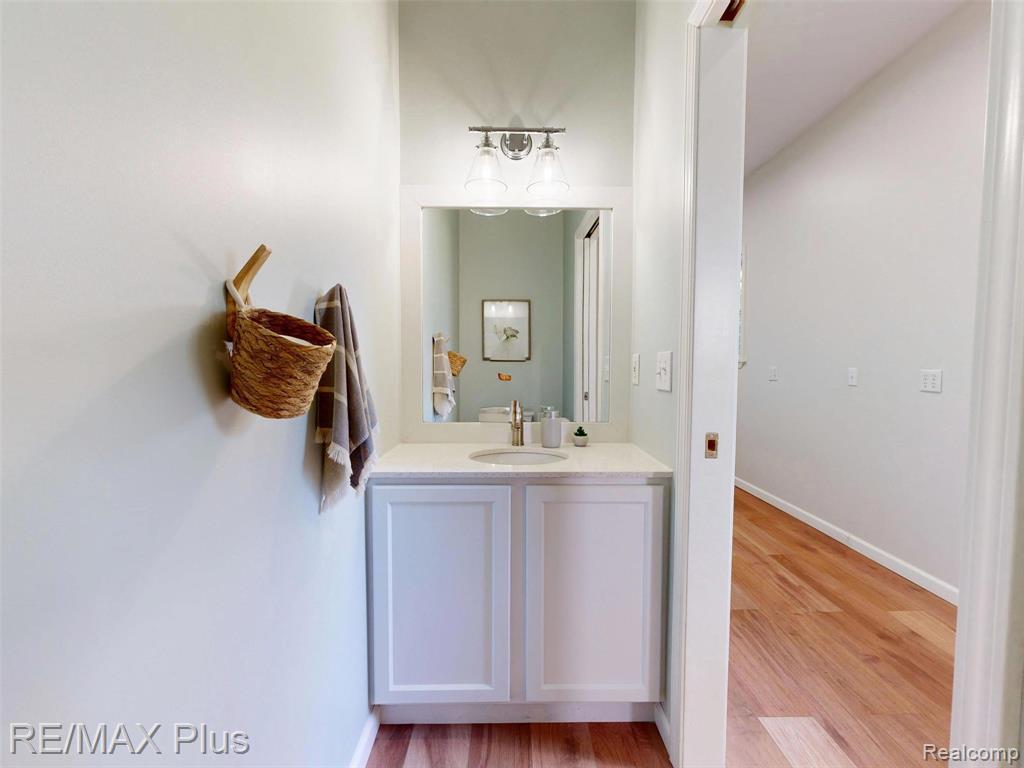 1926 New Rochelle Drive, Lapeer, MI 48446 — Photo 34