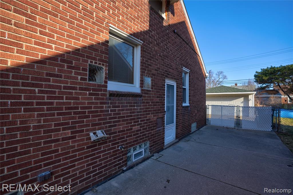 1406 Moran Avenue, Lincoln Park, MI 48146 — Photo 4