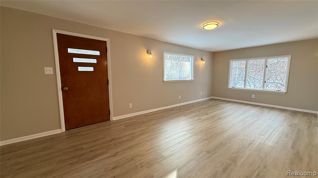 5081 24th Avenue, Fort Gratiot, MI 48059 — Photo 15
